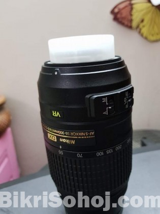 NIKON AF-P DX 55-300 ED VR LENS